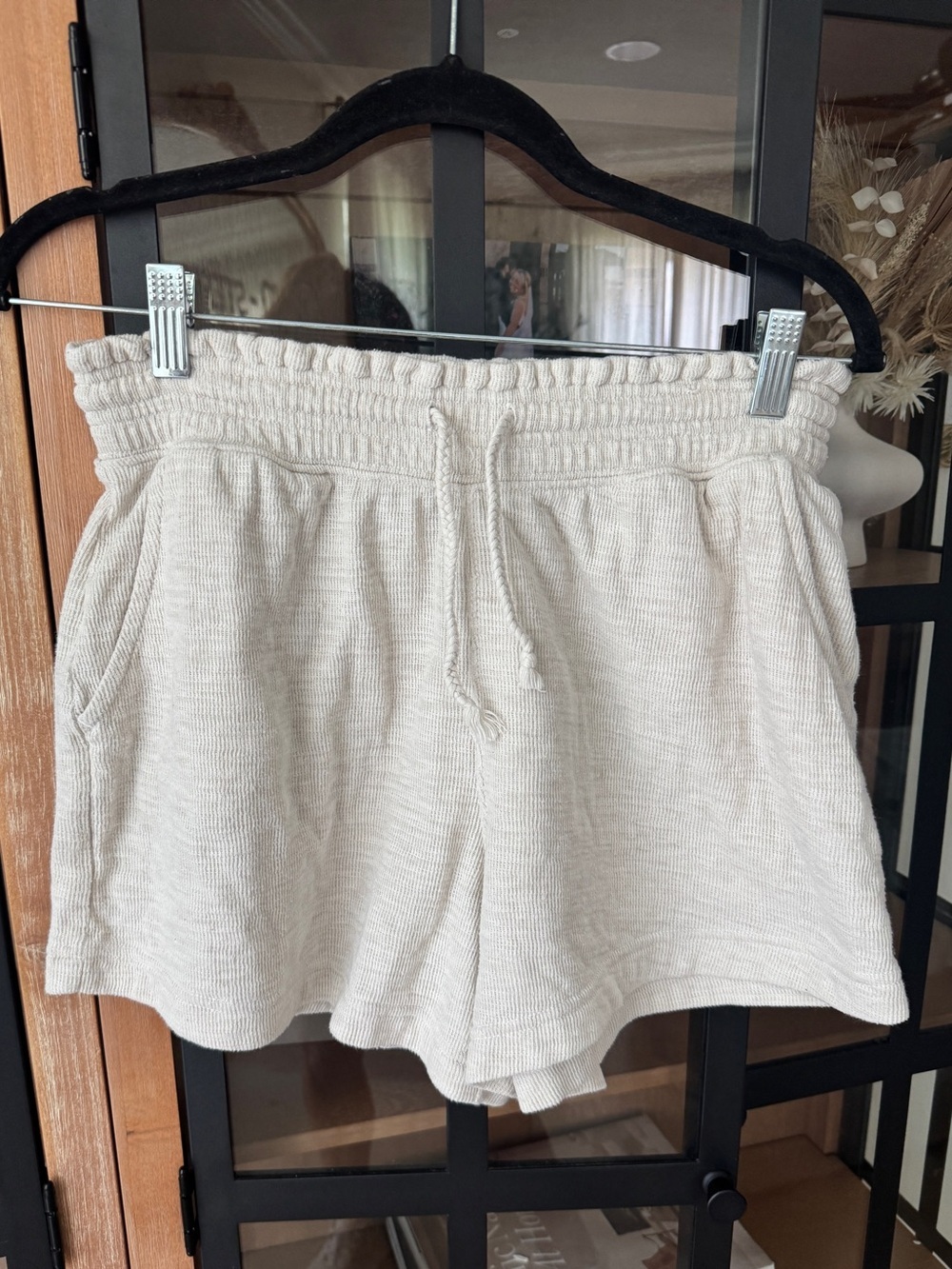 Aerie sweatshorts ribbed beige sand paperbag high waisted drawstring